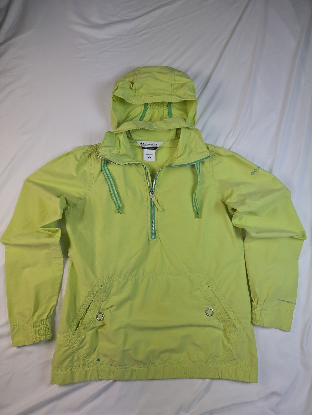 Columbia Sportswear Omni Shade Neon Lime Hooded Half-Zip Women's S Rain Pullover